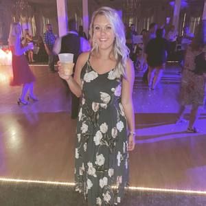 Meet your Posher, Kaylie